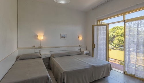 Habitación triple estándar