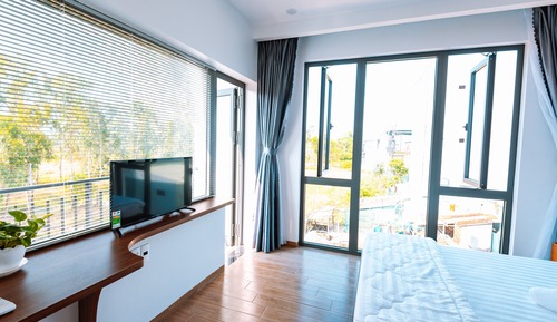 Habitación Deluxe doble, 1 cama de matrimonio, balcón, vistas al jardín