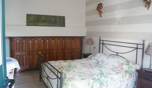 Habitación clásica con 1 cama doble o 2 individuales