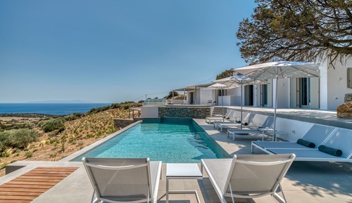 Villa de lujo, varias habitaciones, piscina privada, vistas al mar
