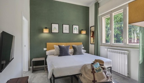 Habitación básica, vistas al jardín