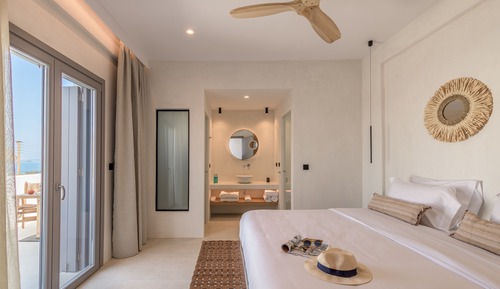 Habitación Deluxe doble, vistas parciales al mar