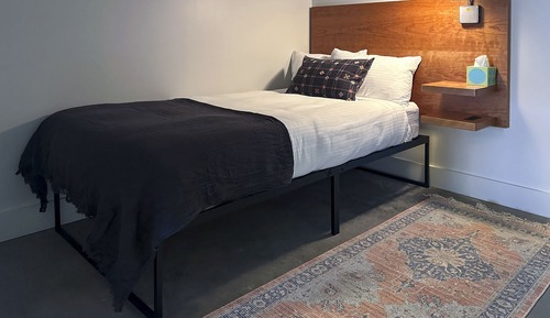 Habitación (Folsom Brook King Plus)