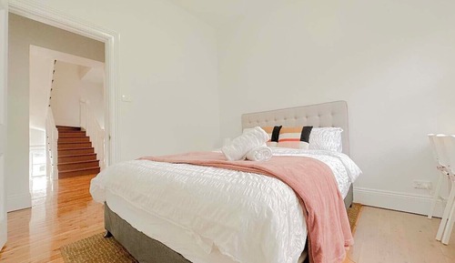 City Room