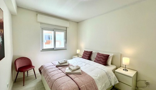 Apartment, 3 Bedrooms, 2 Bathrooms