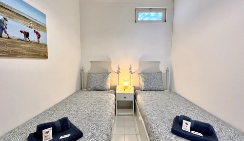 Apartment, 3 Bedrooms, Terrace