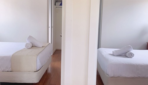 Habitación superior con 2 camas individuales