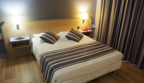 Habitación clásica con 1 cama doble o 2 individuales