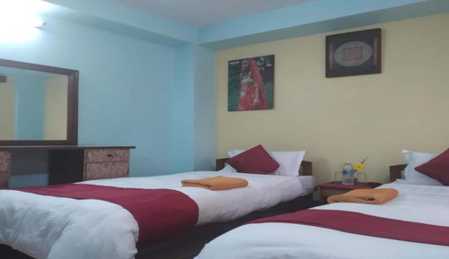 Habitación estándar con 2 camas individuales