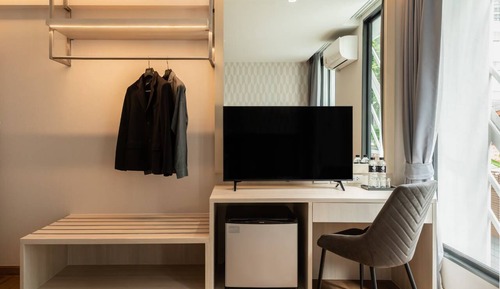 Habitación básica con 1 cama doble o 2 individuales