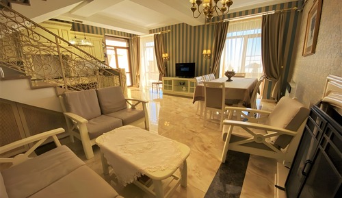Villa Deluxe