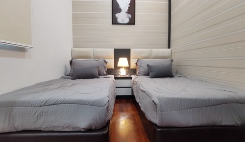 Apartamento familiar, 2 habitaciones, bañera, vistas al mar