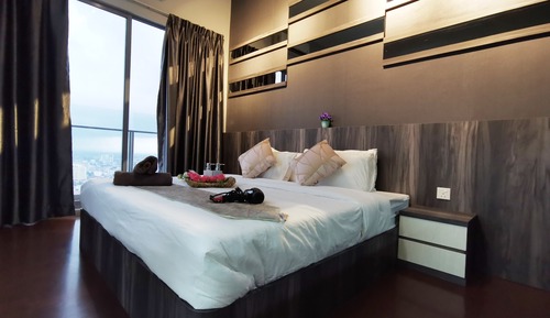 Estudio Premium, bañera, vistas parciales al mar
