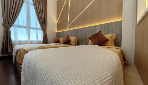 Ático familiar, 3 habitaciones, bañera, vistas al mar