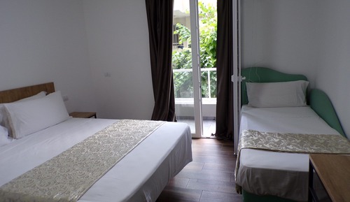 Habitación triple básica