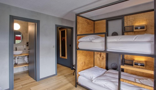 Habitación cuádruple Deluxe