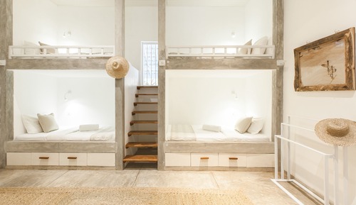 Dormitorio compartido, dormitorio mixto