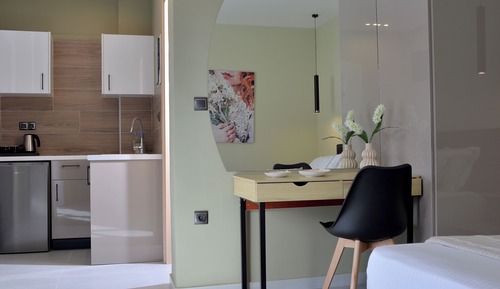 Habitación Deluxe, 1 cama doble con sofá cama, vistas a la montaña, planta baja