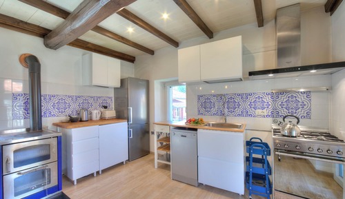 Family House, 1 Bedroom, 2 Bathrooms, Mountainside (Country Side Of Lake Maggiore)
