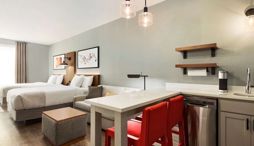 Suite estudio, 2 camas de matrimonio, no fumadores (Pet-Friendly)