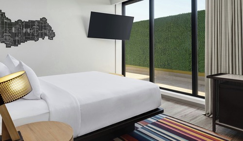 Aloft Guest Room King Bed - Limited View