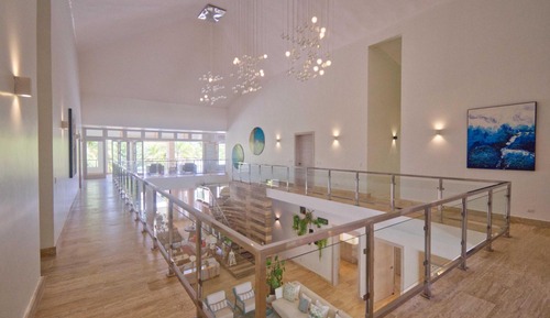 Villa, fumadores