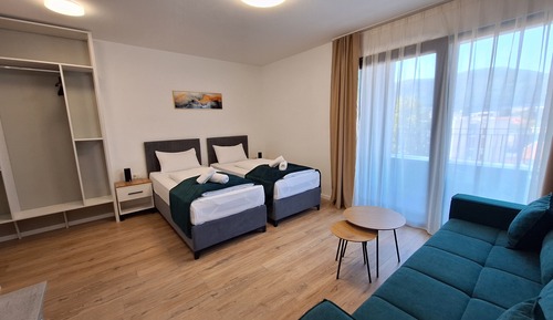 Habitación superior con 1 cama doble o 2 individuales, 1 habitación, no fumadores