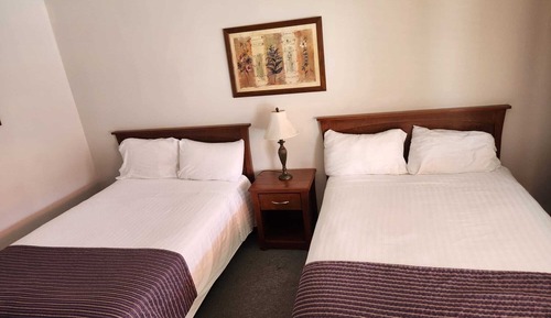Habitación estándar con 1 cama doble o 2 individuales