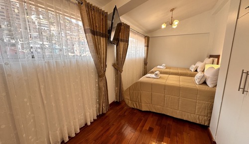 Habitación clásica con 2 camas individuales