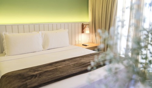 QUARTO DELUXE CASAL