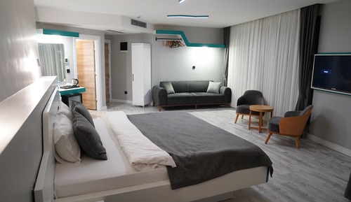 Habitación de lujo, 1 cama de matrimonio grande, Aire acondicionado, vistas a la ciudad
