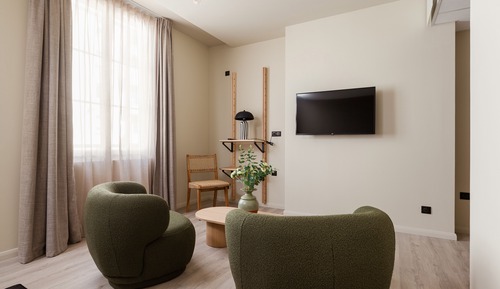 Habitación superior con 1 cama doble o 2 individuales
