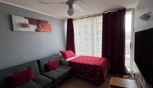 Apartamento familiar, 2 habitaciones, vistas a la colina