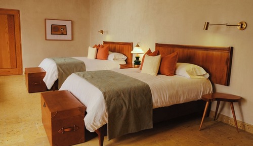 Suite junior, 2 camas dobles