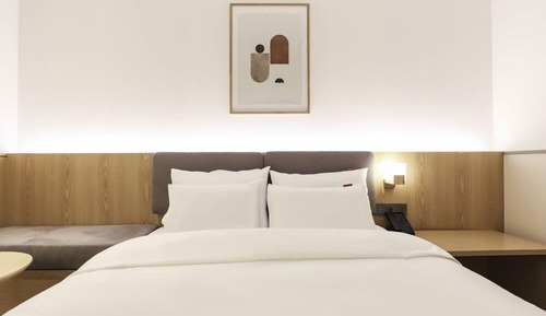 Superior King Room