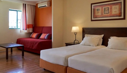 Suite junior, balcón, vistas al jardín