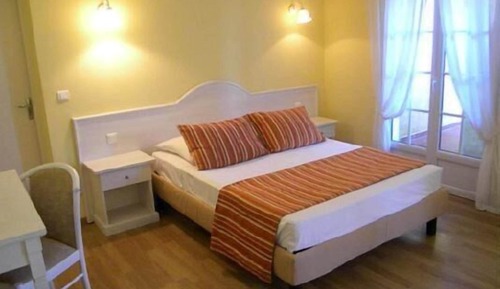 Habitación triple clásica
