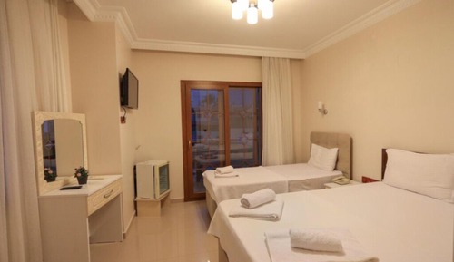 Habitación triple clásica