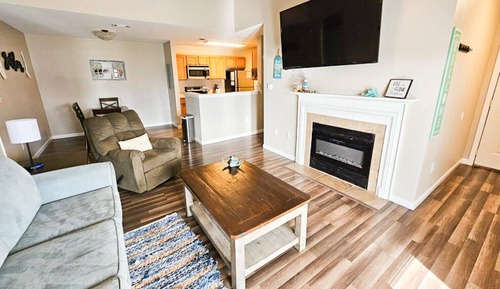Apartamento, varias camas, balcón