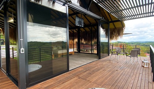 Chalet superior, 2 camas de matrimonio, bañera de hidromasaje, vistas a la montaña