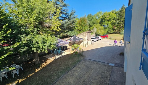 Habitación estándar doble, baño privado, en la zona del jardín