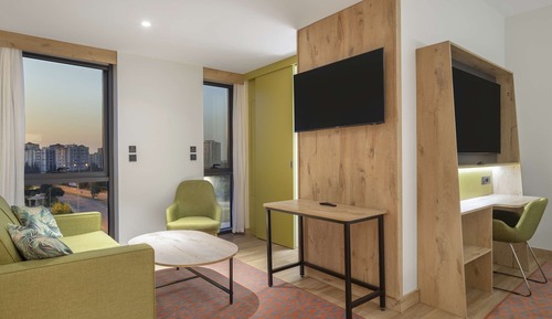 Habitación, 1 cama de matrimonio grande con sofá cama, fumadores, en esquina