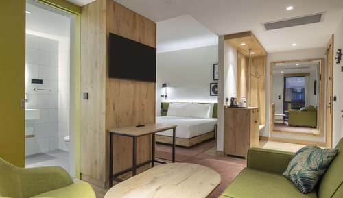 Habitación familiar, 1 cama de matrimonio grande, habitaciones comunicadas