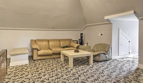 Casa (Multiple Bedrooms)