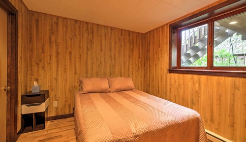 House (4 Bedrooms)