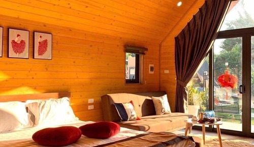 Bungalow Deluxe
