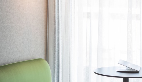 Habitación clásica, 2 camas de matrimonio, vistas a la ciudad