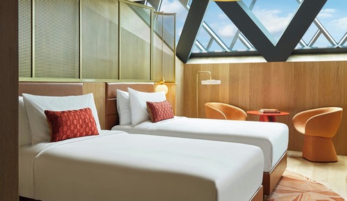 Cozy Twin Room, City View