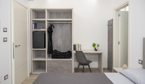 Habitación de diseño con 1 cama doble o 2 individuales