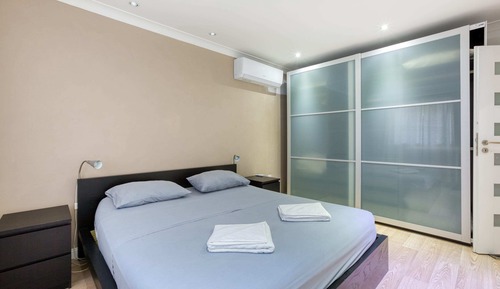 Apartamento básico, varias camas